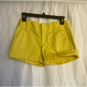 alice + olivia OLIVIA lemon JEAN SHORT Size 4